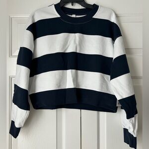 Lululemon perfectly oversized cropped crew size 6 NWT